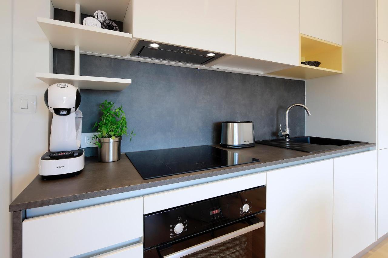 Modena Maris-Heated Pool-Grill-Relax-Jacuzzi Apartments Icici Ngoại thất bức ảnh